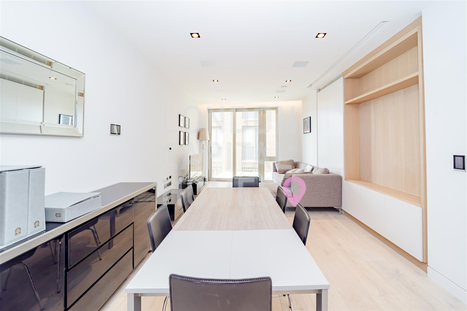 2 bed property in Duchess Walk, London